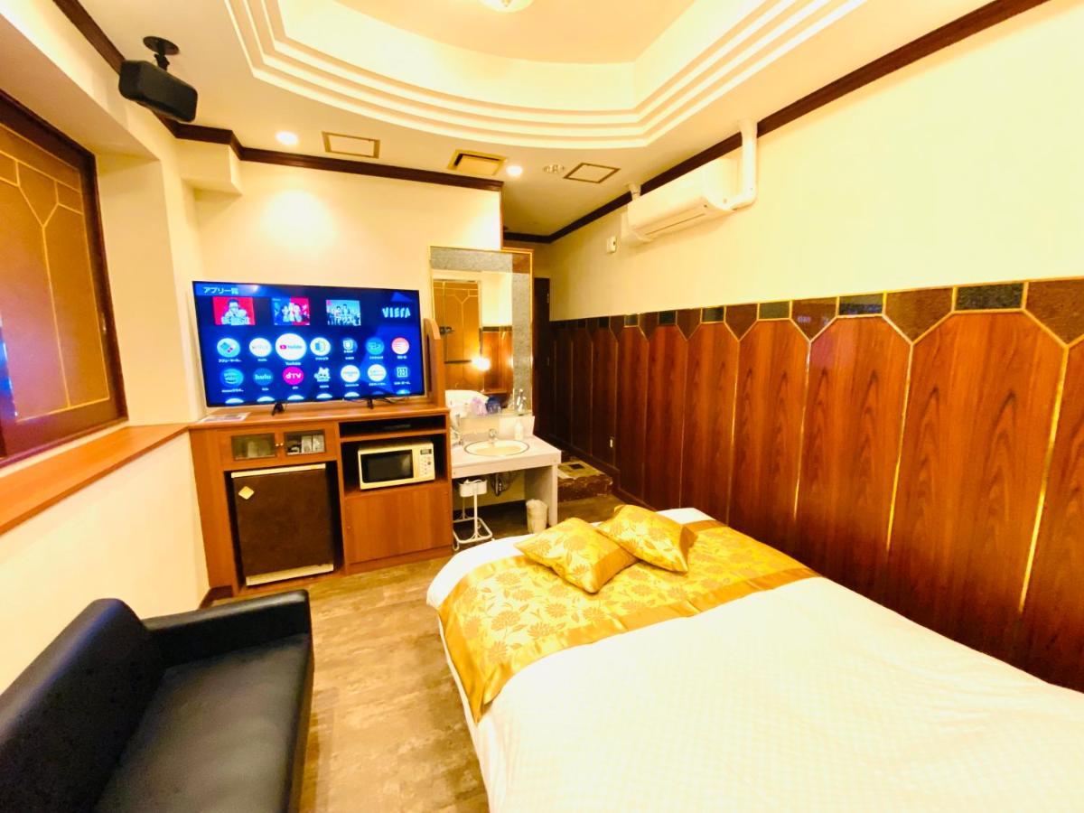 Hotel Crystal 大人専用 Tokyo prefektur Exteriör bild