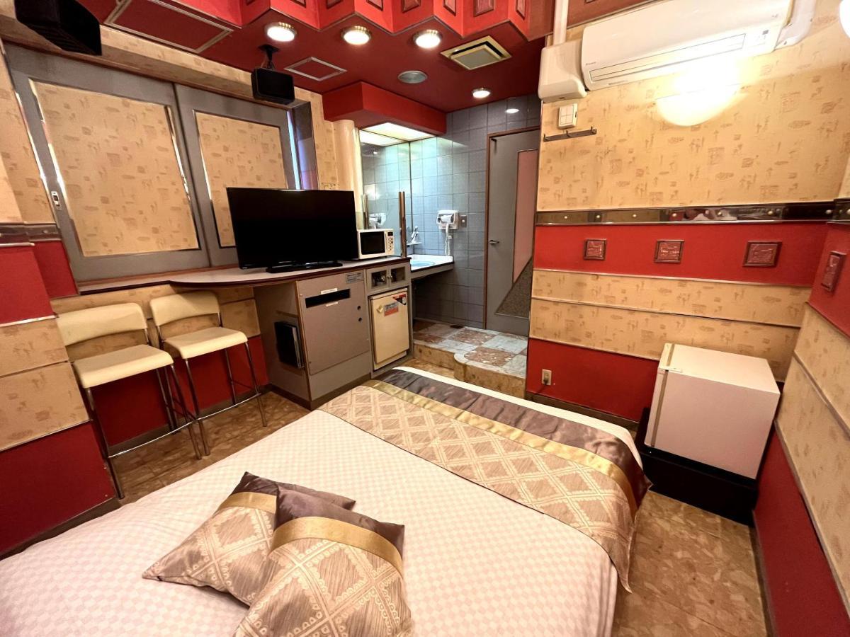 Hotel Crystal 大人専用 Tokyo prefektur Exteriör bild